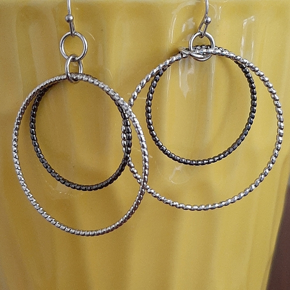 Da Vinci Hoop Earrings